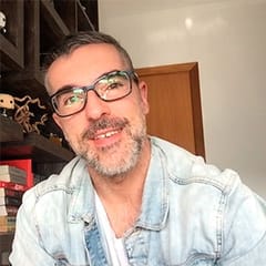 Adri A.